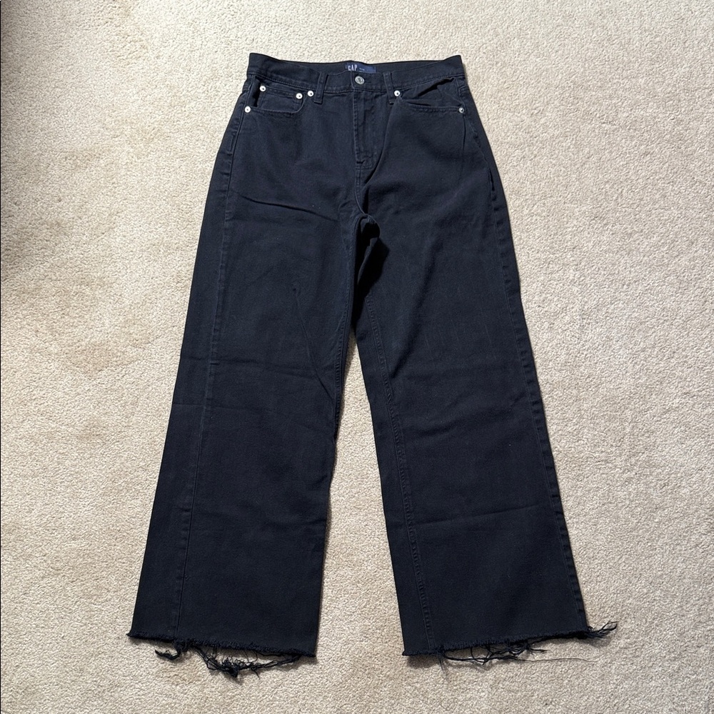 GAP Black Wide-Leg Women’s Jeans with Raw Hem